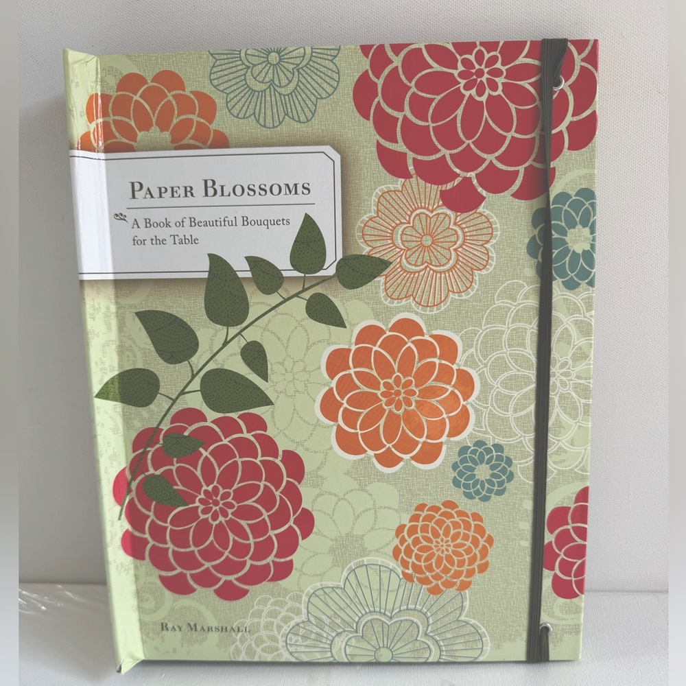 Paper Blossoms Pop Up Coffee Table Display Book